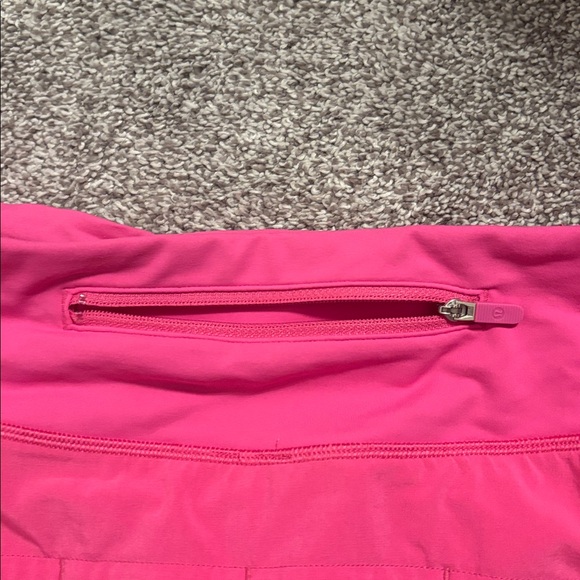 Lululemon 2.5” Speed Shorts - Picture 5 of 6